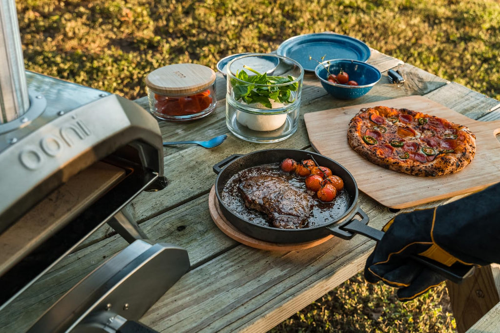 Ooni Karu 12 Multi-Fuel Outdoor Pizza Oven – Portable Wood and Gas Fired Pizza Oven with Pizza Stone